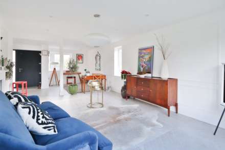 Rivermead, East Molesey, Image 6