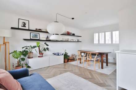Rivermead, East Molesey, Image 9