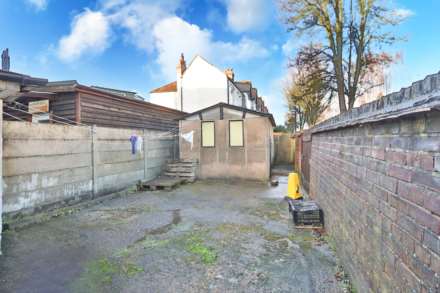 Kingston Road, New Malden, Image 7