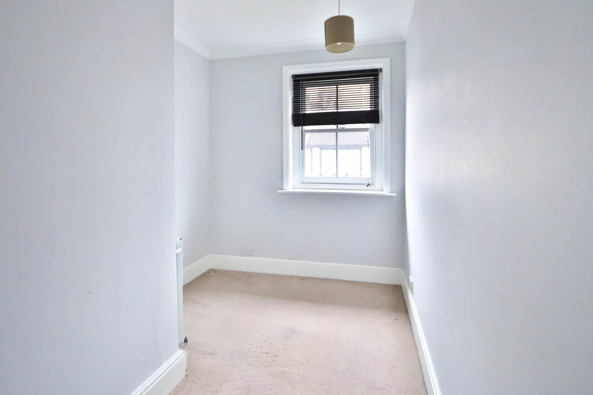 Kingscote Road, New Malden, Image 11