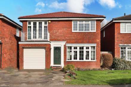 4 Bedroom Detached, Maria Theresa Close, New Malden