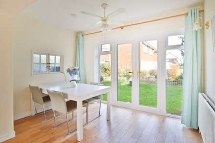 Maria Theresa Close, New Malden, Image 4
