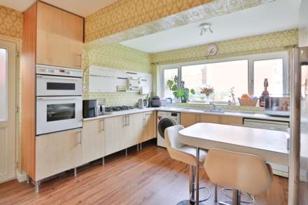 Maria Theresa Close, New Malden, Image 5