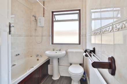 Queens Road, New Malden, Image 6