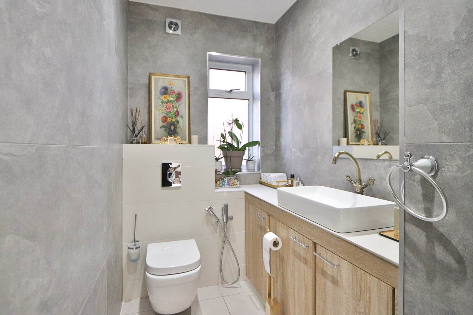 Ullswater Crescent, London, Image 11