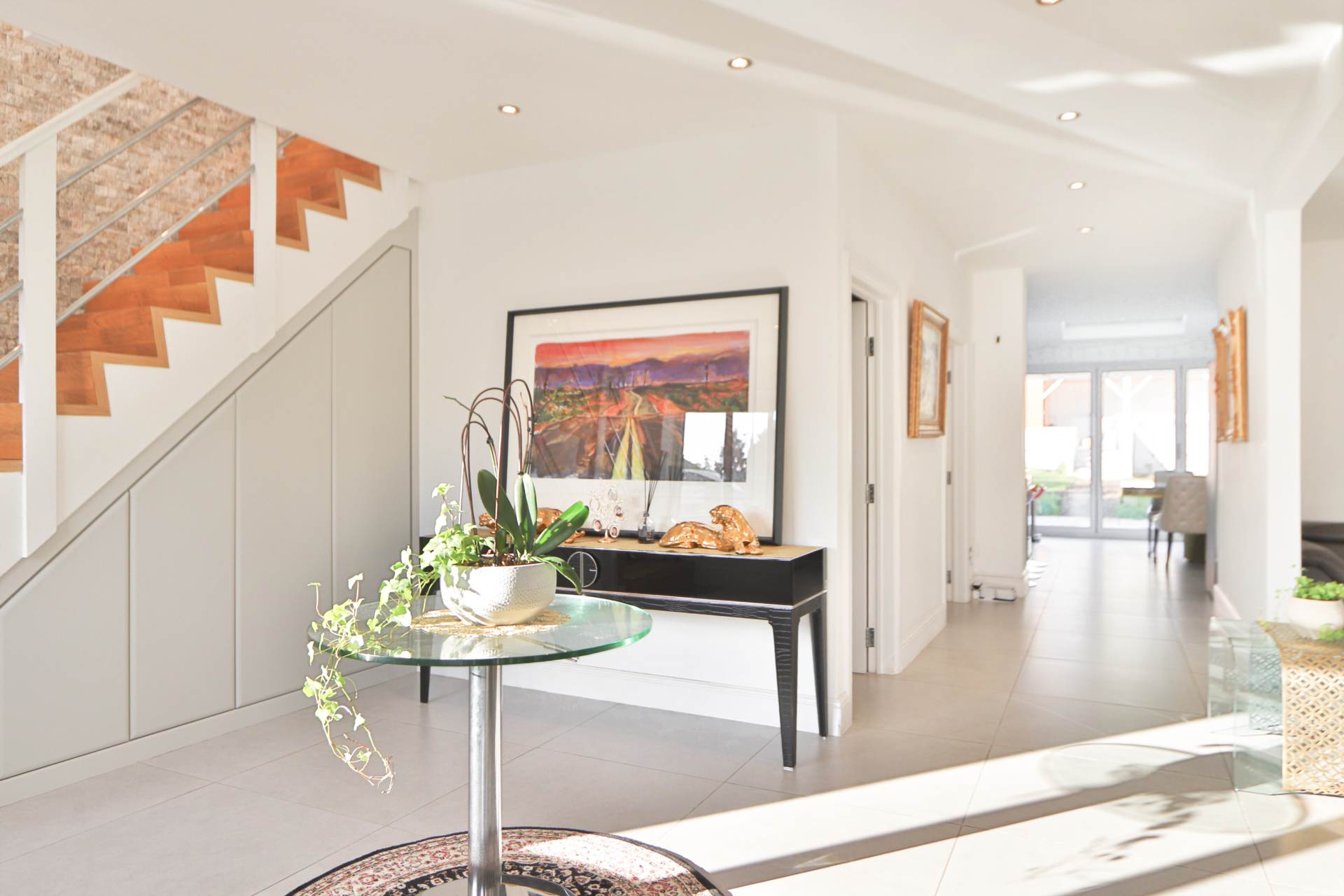 Ullswater Crescent, London, Image 2