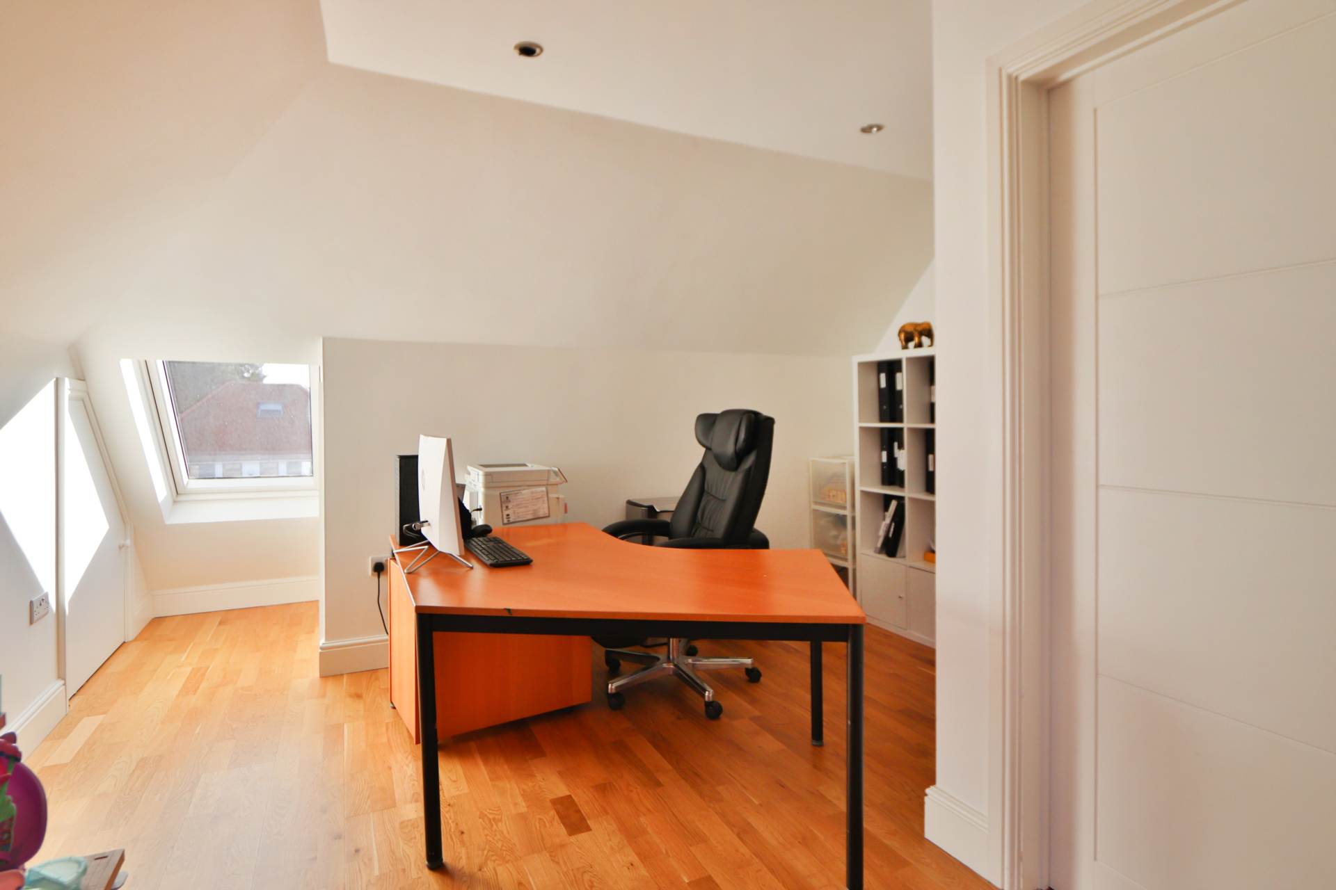 Ullswater Crescent, London, Image 20