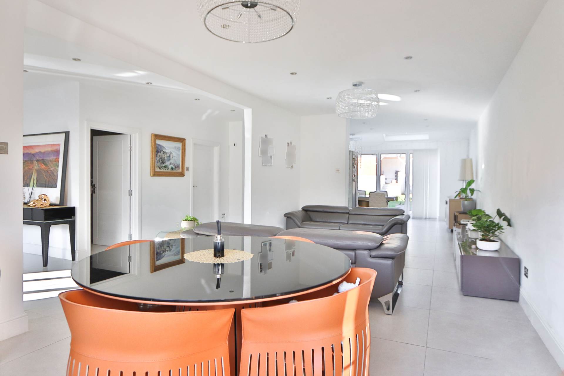 Ullswater Crescent, London, Image 4