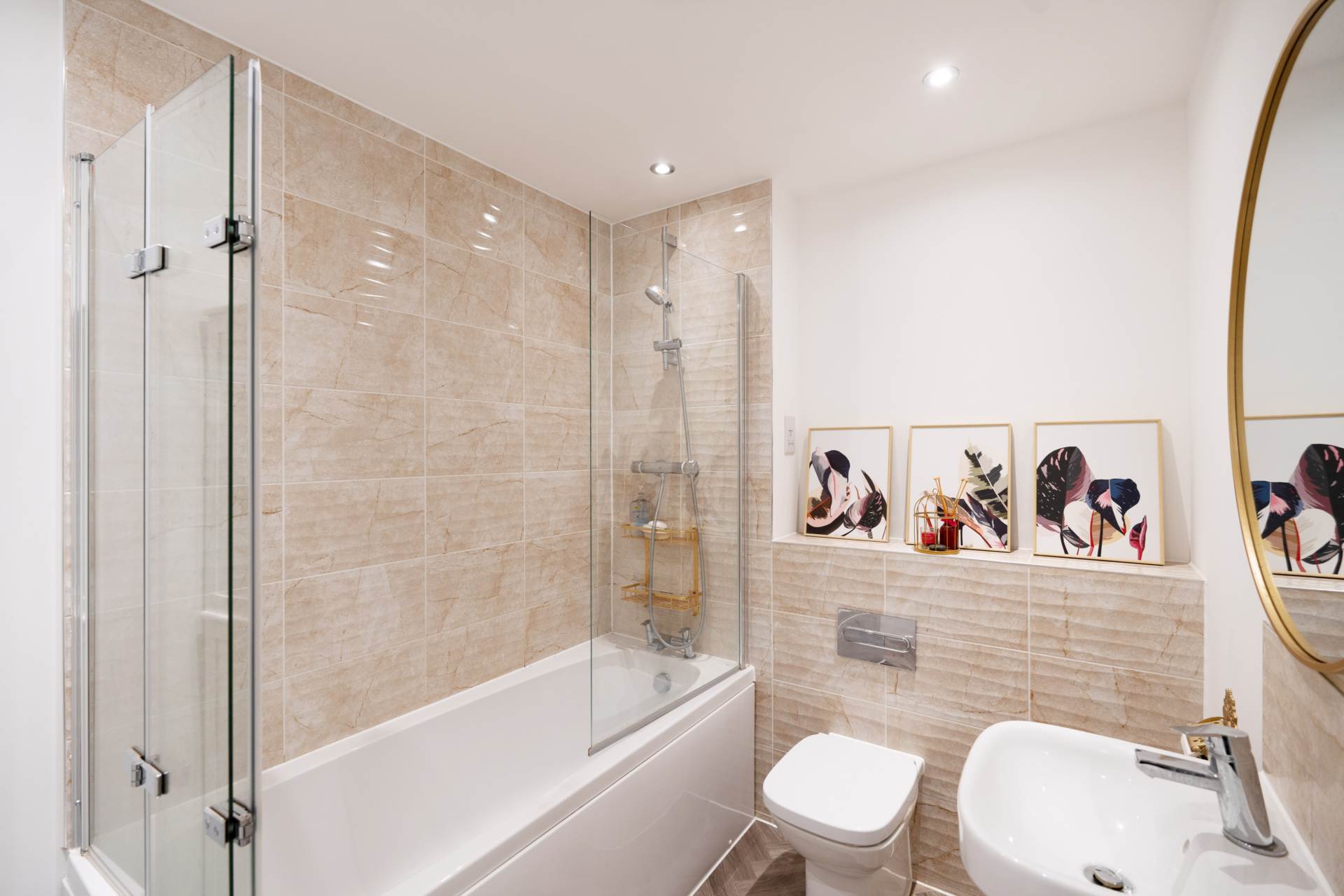 Dante Way, Epsom, Image 10
