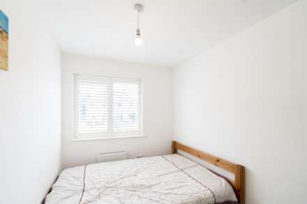 Dante Way, Epsom, Image 7