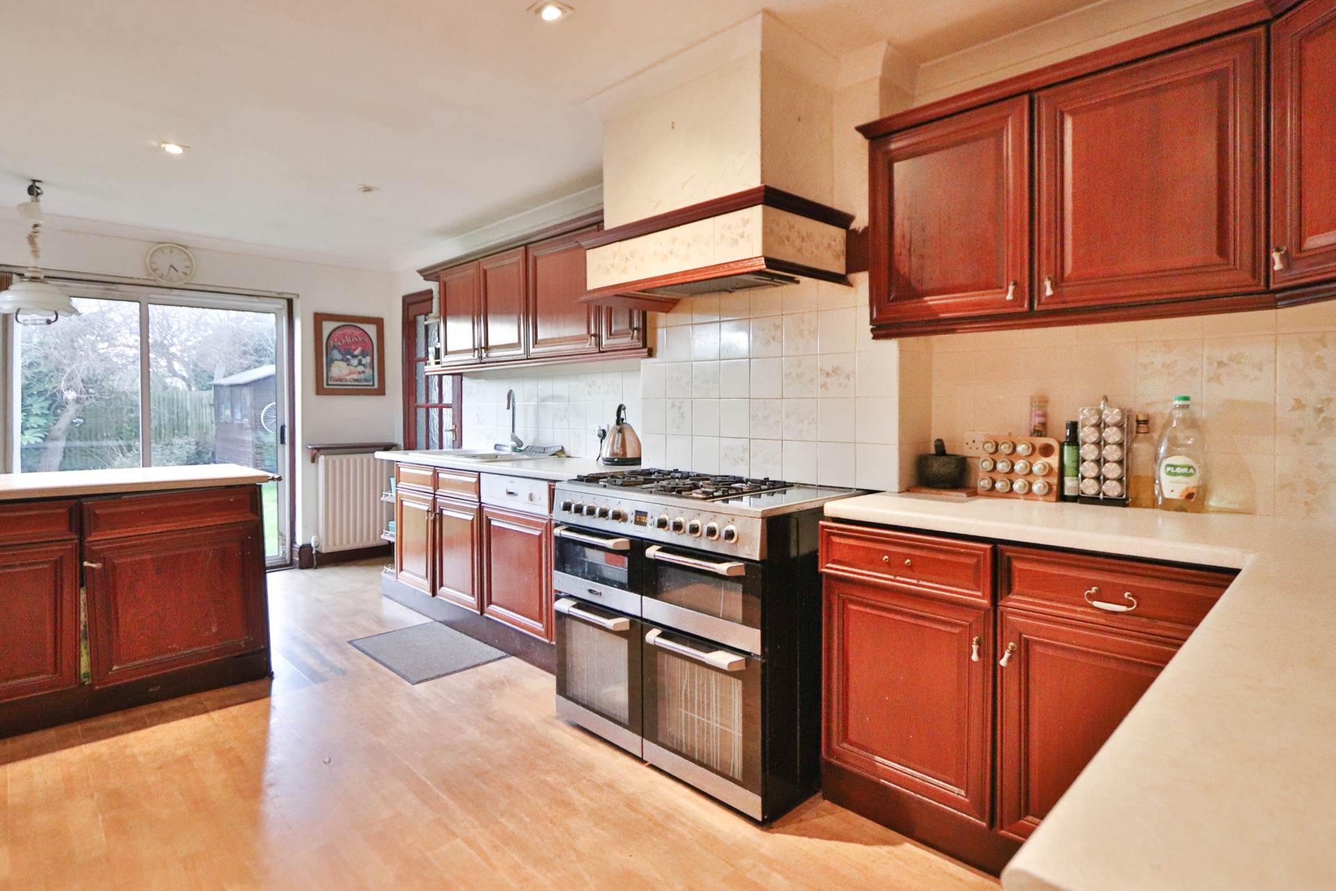 Knightwood Crescent, Kingston Upon Thames, Image 3