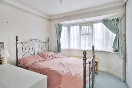 Knightwood Crescent, Kingston Upon Thames, Image 6