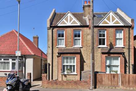 Dunbar Road, New Malden, Image 1