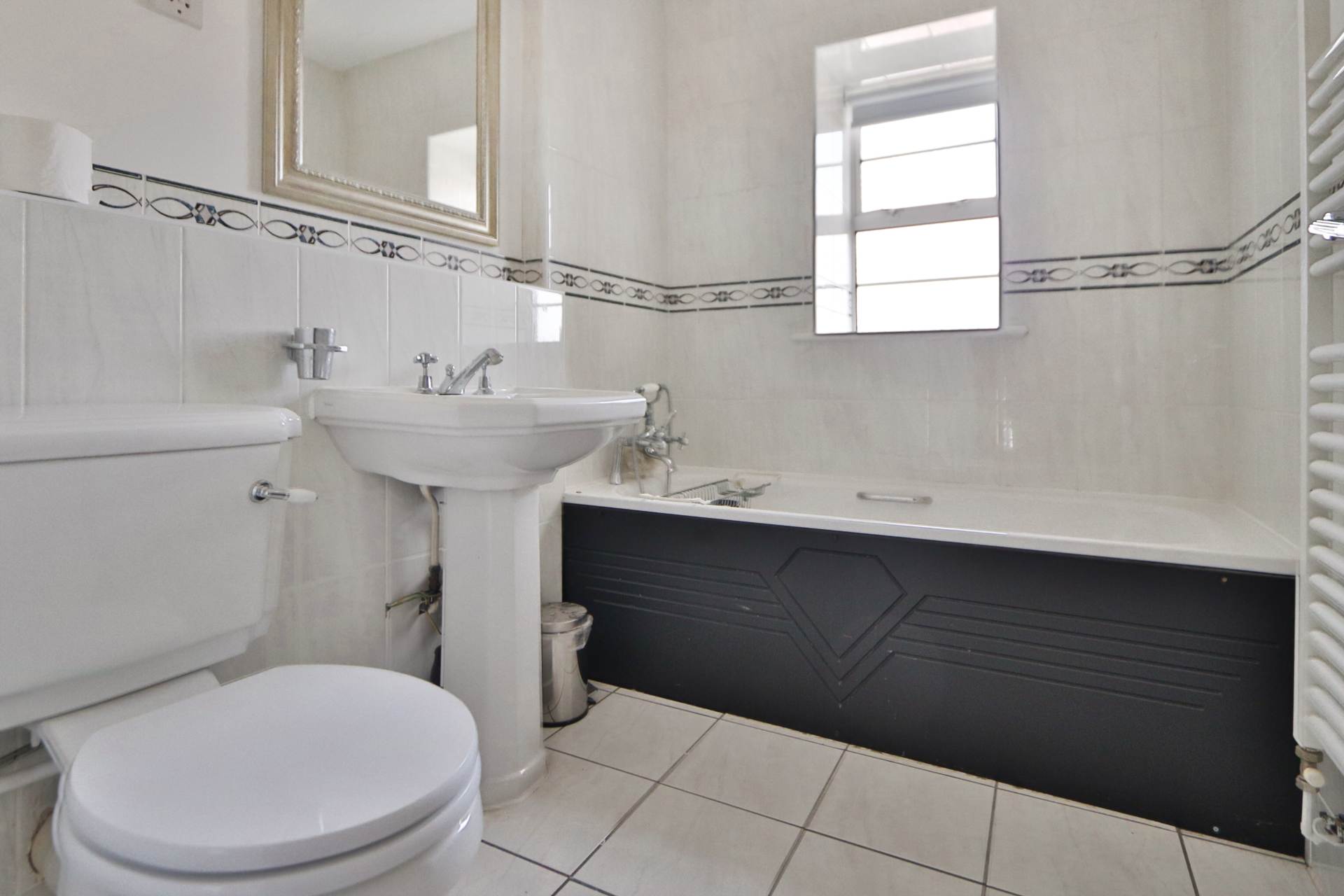 Brabham Court, Worcester Park, Image 10