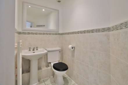 Brabham Court, Worcester Park, Image 15