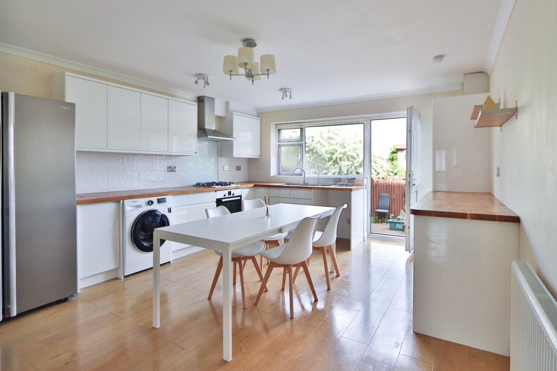St James Close, New Malden, Image 2