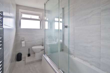 St James Close, New Malden, Image 9