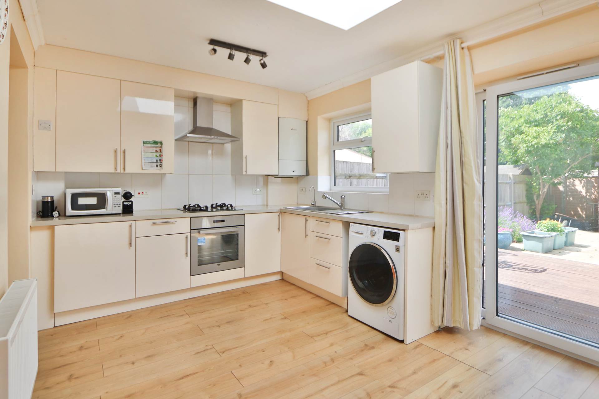 Queens Road, New Malden, Image 3