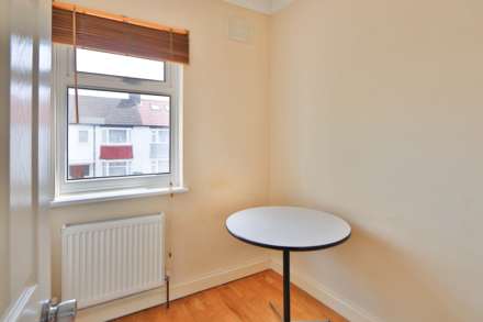 Queens Road, New Malden, Image 13