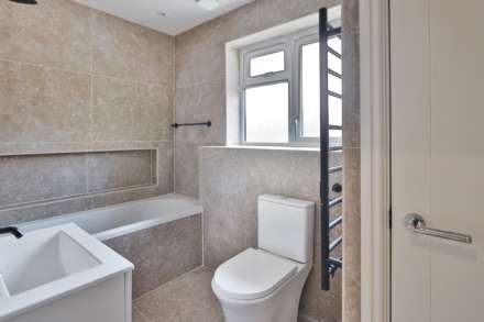 Springfield Place, New Malden, Image 4