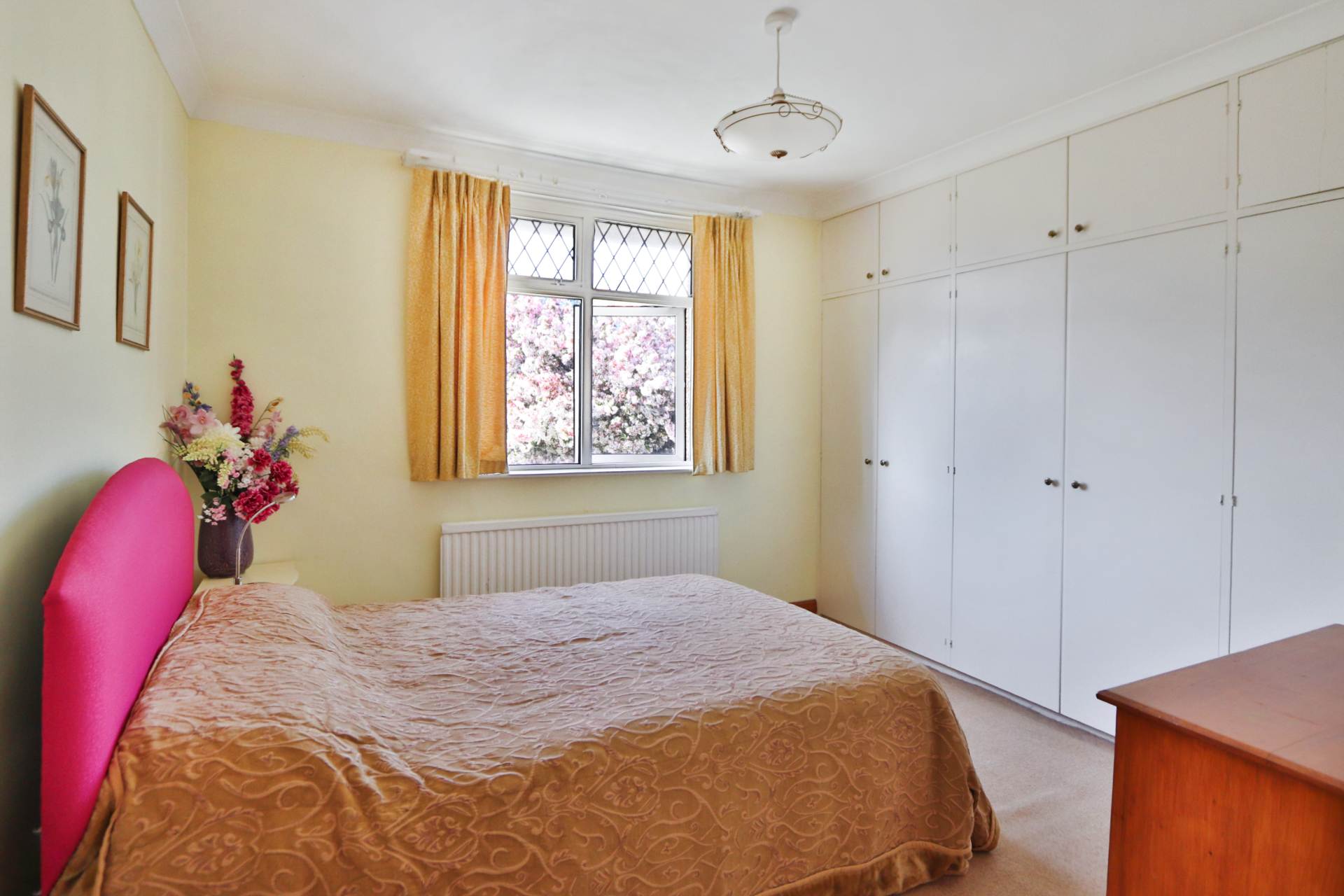Cheam Common Road, Worcester Park, Image 15