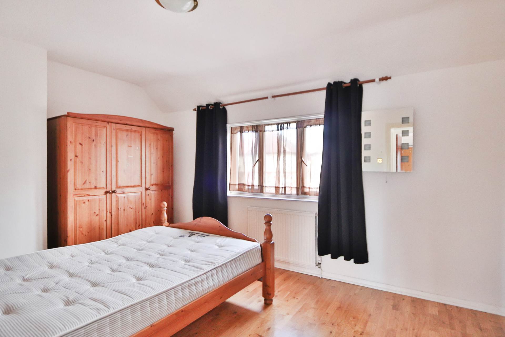 Ernest Road, Kingston Upon Thames, Image 5
