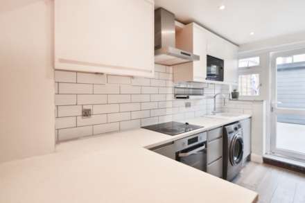 York Road, Kingston Upon Thames, Image 3