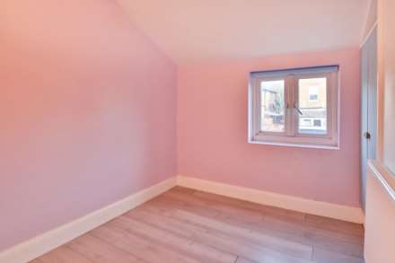 York Road, Kingston Upon Thames, Image 9