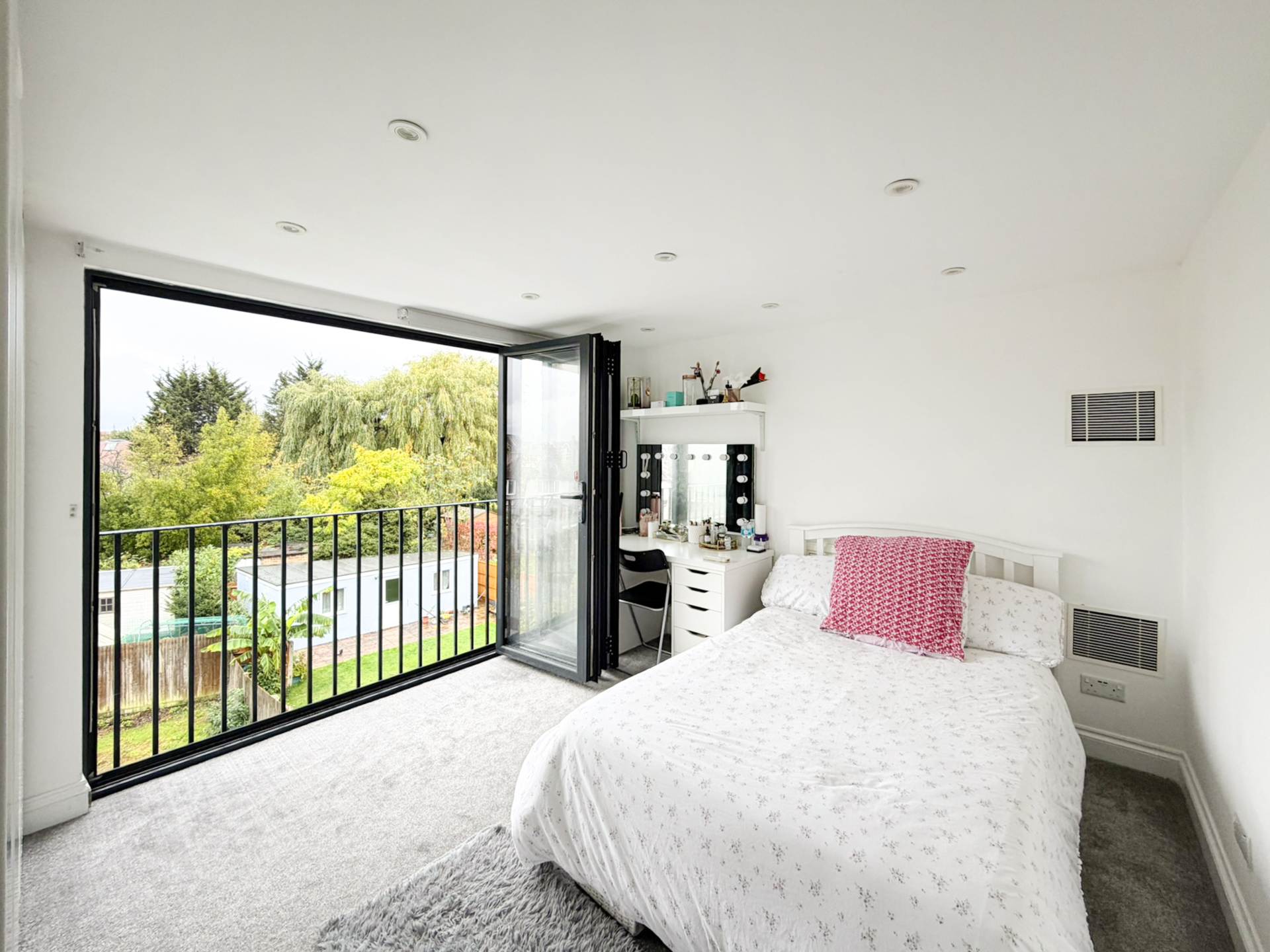 Presburg Road, New Malden,KT3 5AH, Image 14