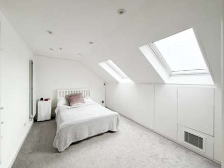 Presburg Road, New Malden,KT3 5AH, Image 15