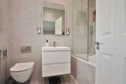 Presburg Road, New Malden,KT3 5AH, Image 22