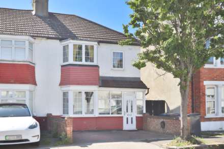 Queens Road, New Malden