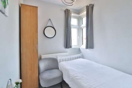 Highfield Road, Surbiton, Image 16