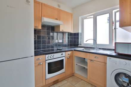 Kingston Road, New Malden, Image 6