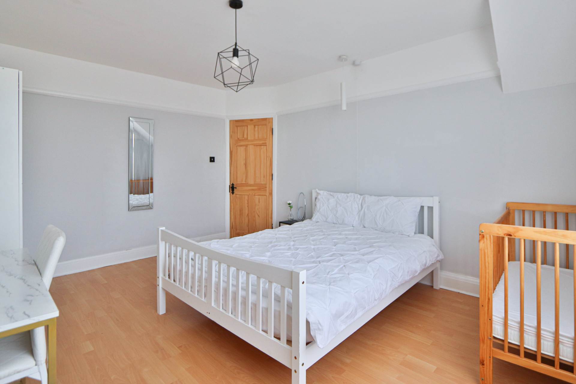 Highfield Road, Surbiton, Image 15