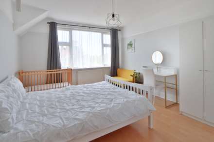 Highfield Road, Surbiton, Image 14