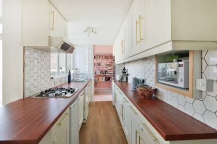 Acacia Grove, New Malden, Image 3