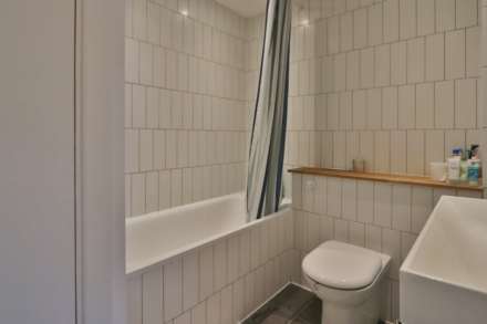 Pelham Road, London, Image 4