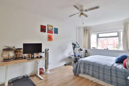 Thetford Road, New Malden, Image 9