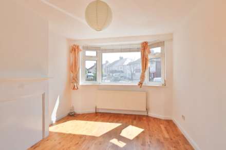 Highbury Close, New Malden, Image 7