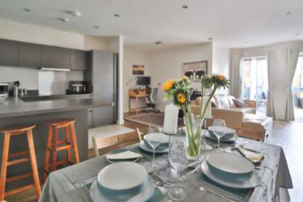 Hurricane House, London, Image 6