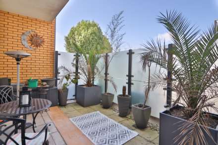 Hurricane House, London, Image 8