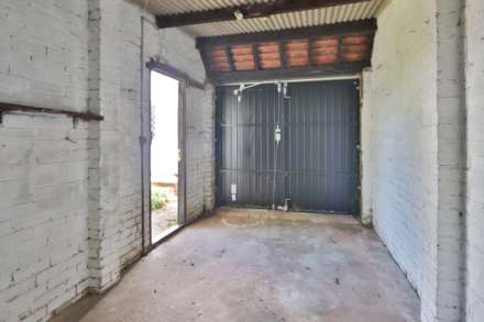 Motspur Park, New Malden, Image 13