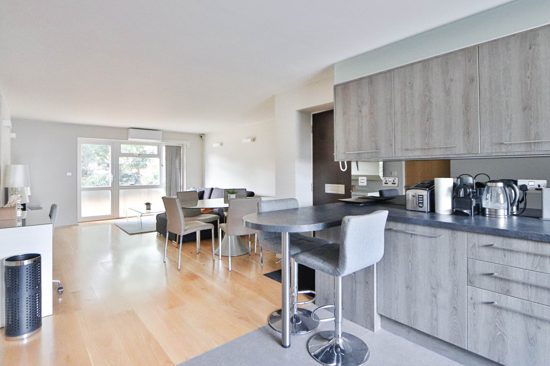 Rodney Close, New Malden, Image 2