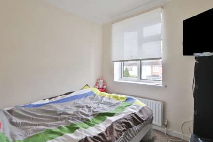 Peel Way, Uxbridge, Image 12