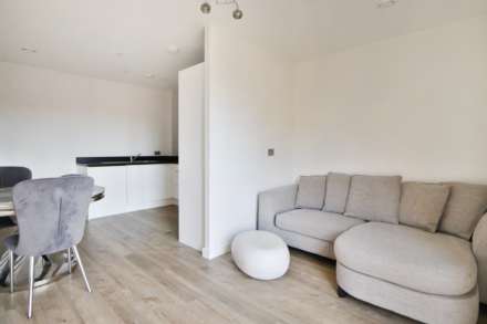 Grassholme House, New Malden, Image 8