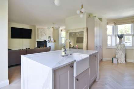 Richmond Park Rd, Kingston Upon Thames, Image 12
