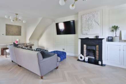 Richmond Park Rd, Kingston Upon Thames, Image 7