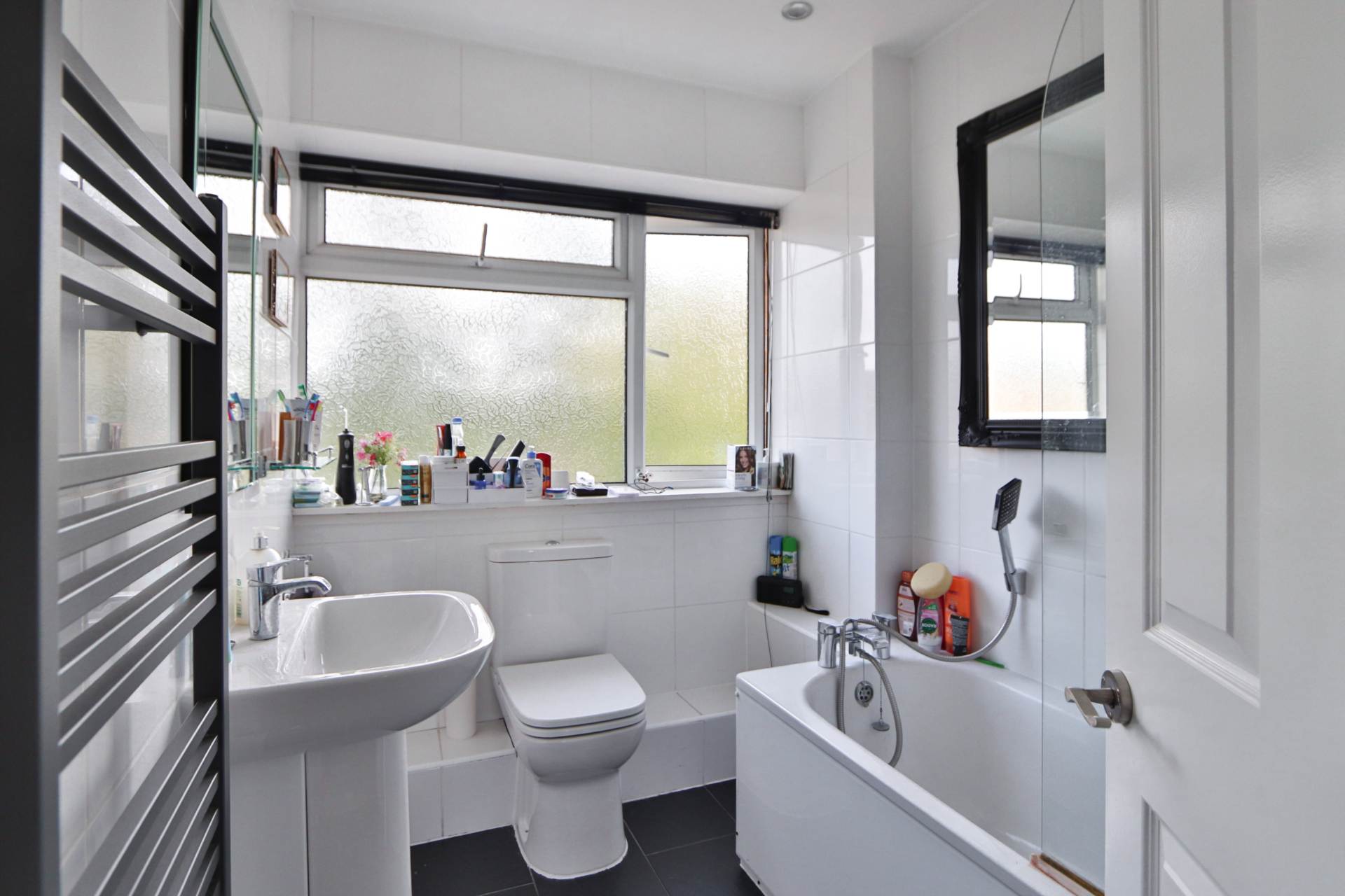 Bedster Gardens, East Molesey, Image 12