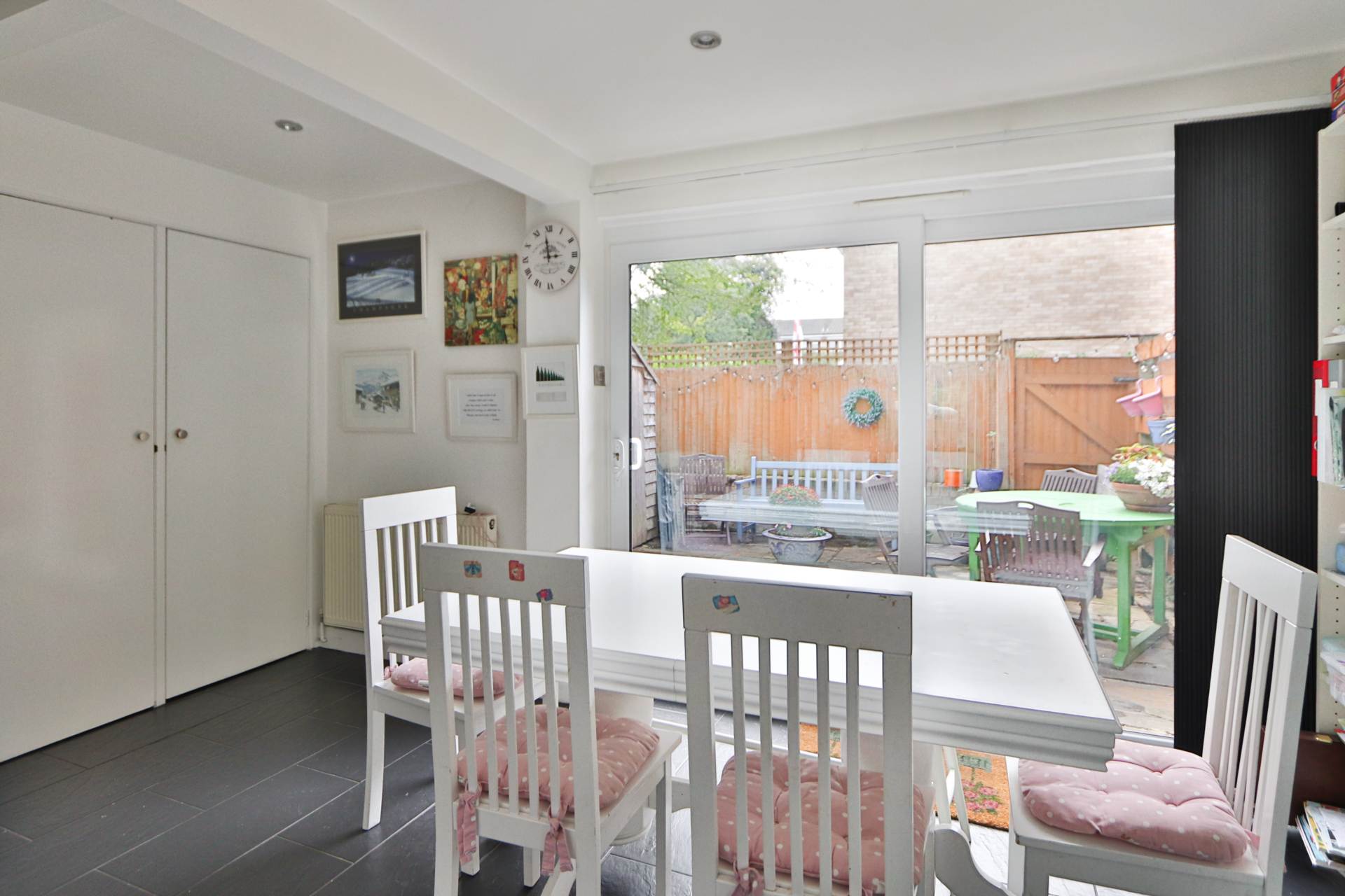 Bedster Gardens, East Molesey, Image 7